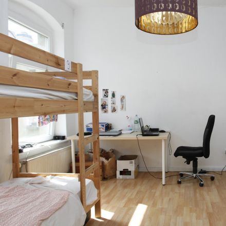 2 Bed Apartment At Kiefholzstrasse 185 12437 Berlin Germany For