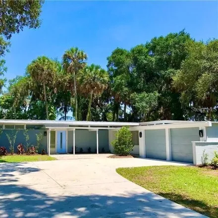Rent this 3 bed house on 2225 West Leewynn Drive in Tatum, Sarasota County