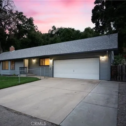 Image 2 - 4940 Gancho Ave, Atascadero, California, 93422 - House for sale