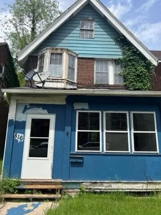 Buy this 2 bed house on 816 Franklin Ave in Aliquippa, Pennsylvania
