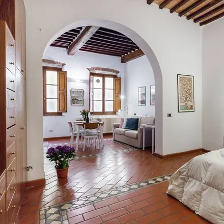 Rent this studio apartment on Pisa