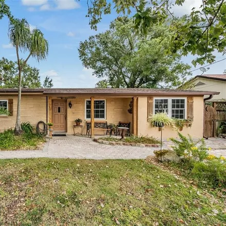 Buy this 3 bed house on 10701 Drummond Road in Hillsborough County, FL 33615