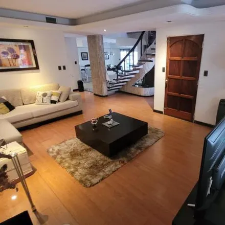 Rent this 3 bed house on Pisano in Doctor Arturo Illia, Partido de La Matanza