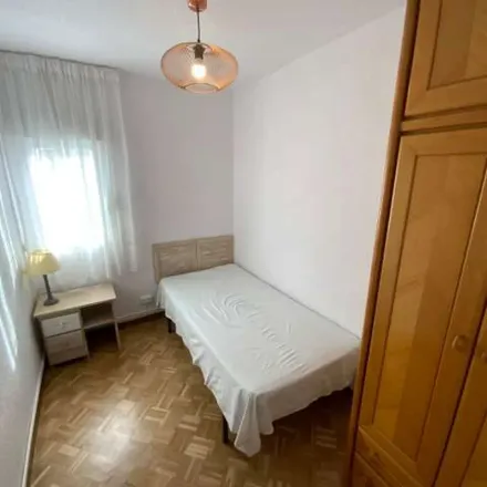 Image 4 - Calle de la Hacienda de Pavones, 171, 28030 Madrid, Spain - Apartment for rent