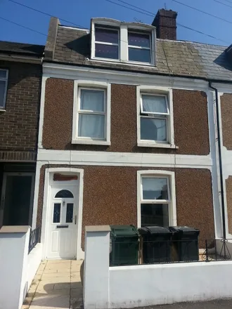 Rent this 4 bed house on Eastbourne in Roselands, GB