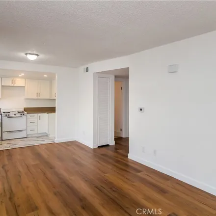 Rent this 2 bed apartment on 612 North Oxford Avenue in Los Angeles, CA 90004