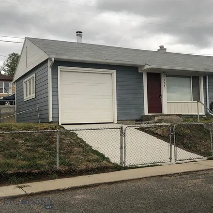 Buy this 2 bed house on 725 11th Street in Butte, MT 59701