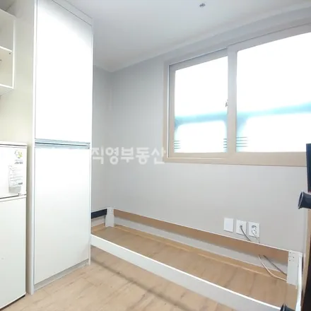 Image 1 - 서울특별시 서초구 서초동 1451-33 - Apartment for rent