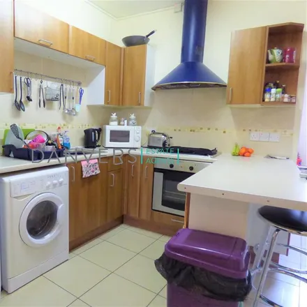 Rent this 2 bed townhouse on Thorpe Street in Leicester, LE3 5NQ