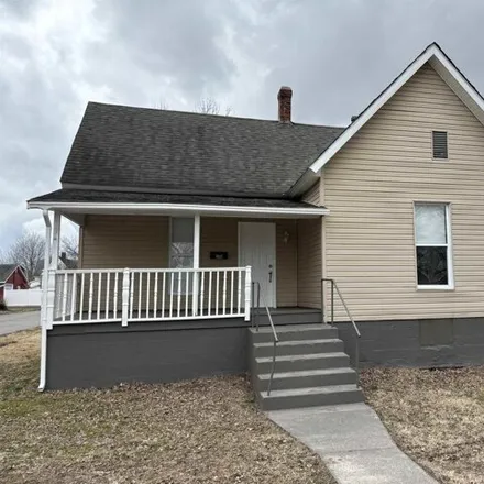 Buy this 2 bed house on 1110 West Lee Avenue in Marion, IL 62959