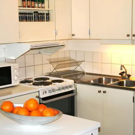 Image 5 - Gustav II Adolf, Gustav Adolfs Torg, 103 21 Stockholm, Sweden - Apartment for rent