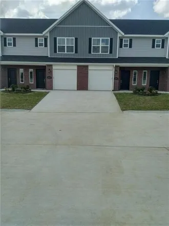 Rent this 3 bed house on 2626 South Kilimanjaro Way in Rogers, AR 72758