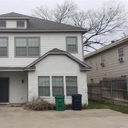 Rent this 1 bed house on 2422 West Prairie Street in Denton, TX 76201