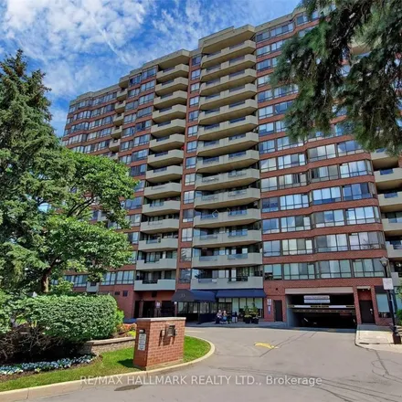 Rent this 2 bed apartment on 33 Weldrick Road Stop #5838 in Weldrick Road East, Richmond Hill