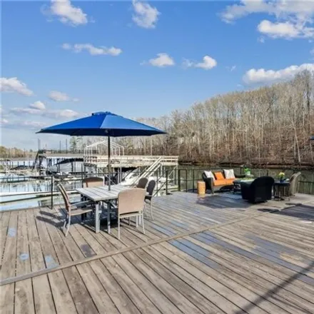 Image 4 - 8619 Anchor on Lanier Court, Forsyth County, GA 30506, USA - House for sale