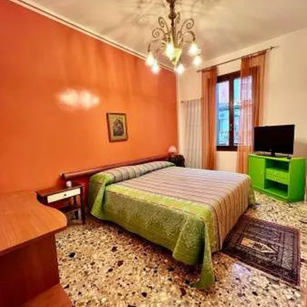 Image 3 - Orient Experience, Campo Santa Margherita, 30123 Venice VE, Italy - Apartment for rent