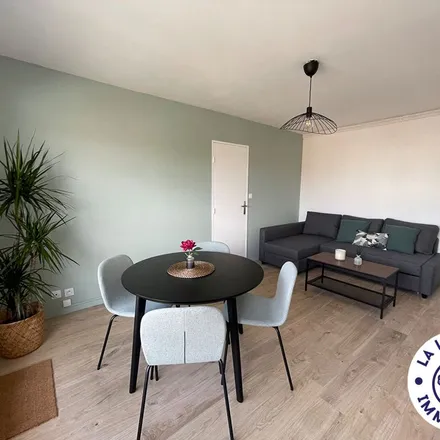 Rent this 2 bed apartment on 1 Allée des Capucines in 59110 La Madeleine, France