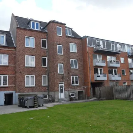 Rent this 2 bed apartment on Mariagervej 39 in 8900 Randers C, Denmark