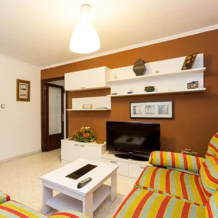 Image 5 - Calle Albareda, 16, 41001 Seville, Spain - Apartment for rent