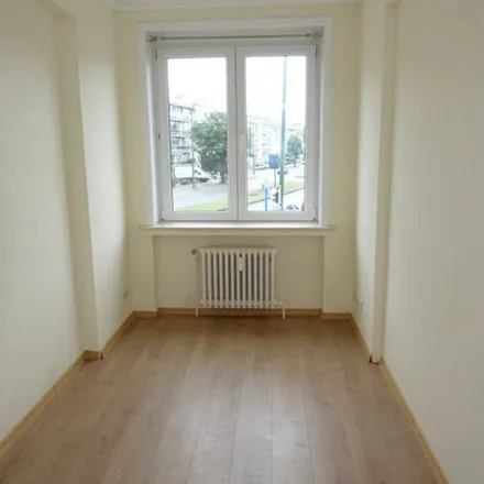 Rent this 2 bed apartment on Tomberg in 1200 Woluwe-Saint-Lambert - Sint-Lambrechts-Woluwe, Belgium