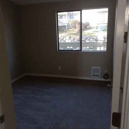 Rent this 2 bed apartment on Bayview Drive West in Bremerton, WA 98312