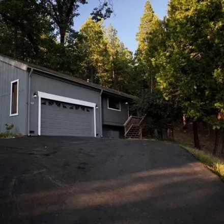 Buy this 3 bed house on 607 Dogwood Drive in Murphys, Calaveras County