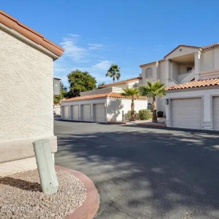 Image 3 - 10080 East Mountainview Lake Drive, Scottsdale, AZ 85258, USA - Apartment for rent