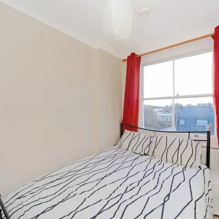 Image 6 - 23 Moorhouse Road, London, W2 5DJ, United Kingdom - Apartment for rent