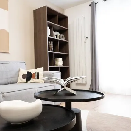 Image 5 - 92500 Rueil-Malmaison, France - Apartment for rent