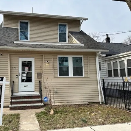Rent this 1 bed house on 34 Fuller Place in Irvington, NJ 07111