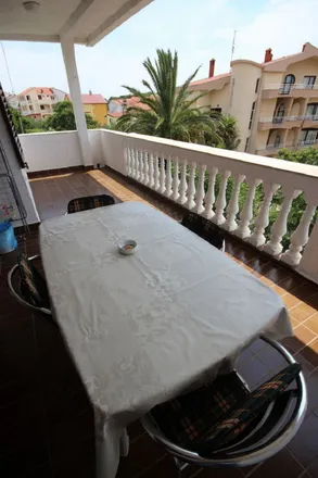 Rent this 2 bed apartment on Julija Klovića 88  Zadar 23000