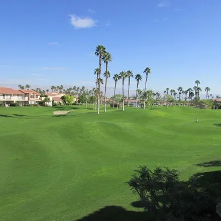 Buy this 1 bed condo on Palm Royale Country Club in Emerald Drive, La Quinta