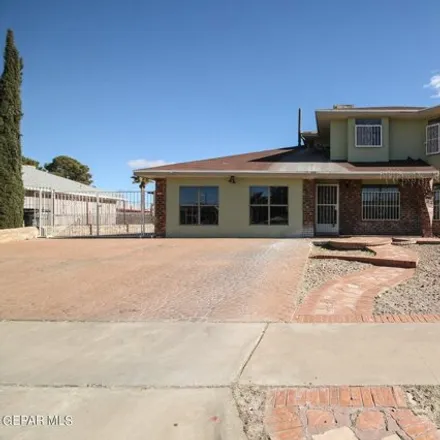 Buy this 3 bed house on 3128 Hickman Street in El Paso, TX 79936