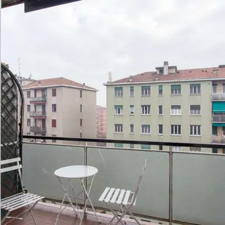 Image 2 - Via Ernesto Besenzanica, 20147 Milan MI, Italy - Apartment for rent