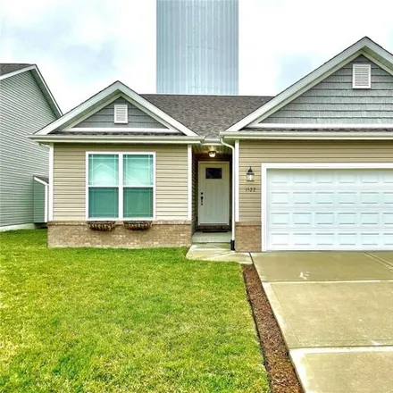 Rent this 4 bed house on MCT Goshen Trail in O'Fallon, IL 62269
