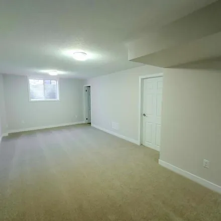 Image 4 - 1073 Curraglass Walk, Ottawa, ON K2S 0H4, Canada - Apartment for rent
