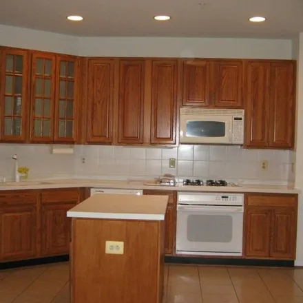 Image 5 - 1320 Wild Oak Terrace, Hungerford Towne, Rockville, MD 20852, USA - Townhouse for rent