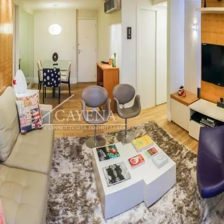 Rent this 3 bed apartment on Avenida Pasteur in Botafogo, Zona Sul do Rio de Janeiro - RJ