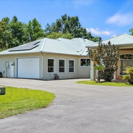 Buy this 5 bed house on 198 Cow Creek Court in Putnam County, FL 32131