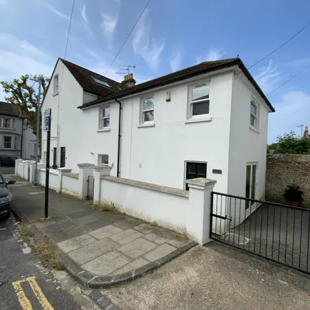 Rent this 2 bed house on Gerard Street in Brighton, BN1 4NW