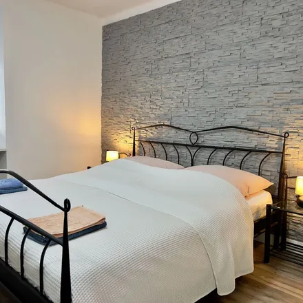 Rent this 2 bed apartment on Kirchenstraße 57 in 66128 Saarbrücken, Germany