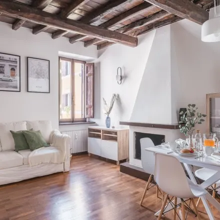 Image 2 - Garibaldi/Panieri, Via Garibaldi, 00120 Rome RM, Italy - Apartment for rent