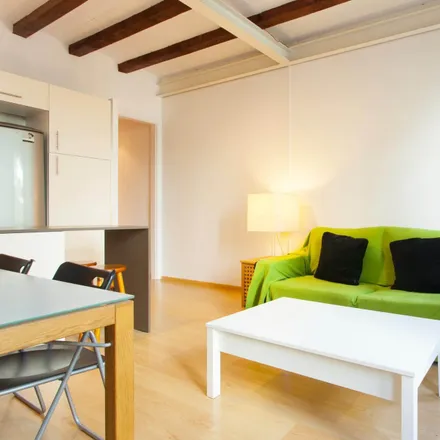 Image 5 - Carrer de Julián Romea, 7, 08006 Barcelona, Spain - Apartment for rent