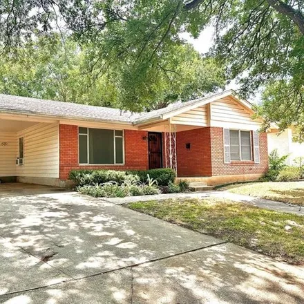 Buy this 3 bed house on 2322 Westrock Dr in Austin, Texas