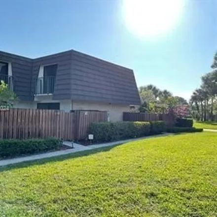 Rent this 2 bed house on 8099 80th Way in West Palm Beach, FL 33407