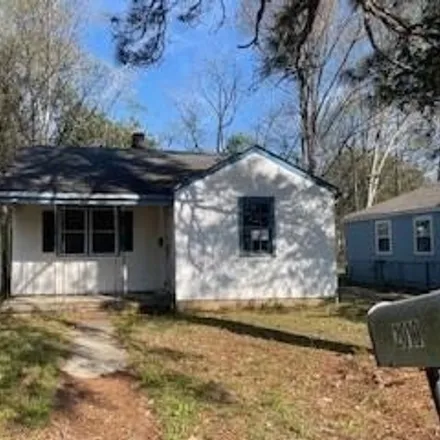 Buy this 2 bed house on 2024 39th Avenue in Meridian, MS 39307