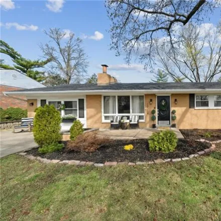 Buy this 3 bed house on 10009 Crestwood Drive in Crestwood, MO 63126