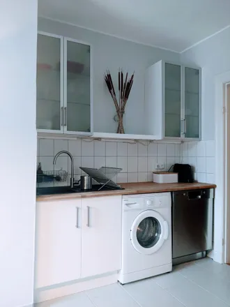 Rent this 2 bed apartment on Luruper Weg 31 in 20257 Hamburg, Germany