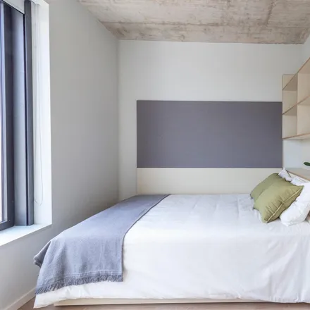 Rent this 4studio apartment on Rua Alberto Malafaya Baptista in 4200-100 Porto, Portugal