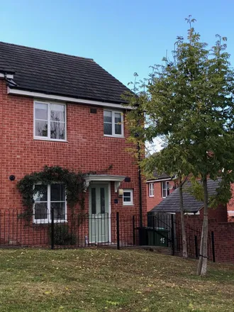 Rent this 3 bed duplex on Campbell Close in Hereford, HR2 6GH